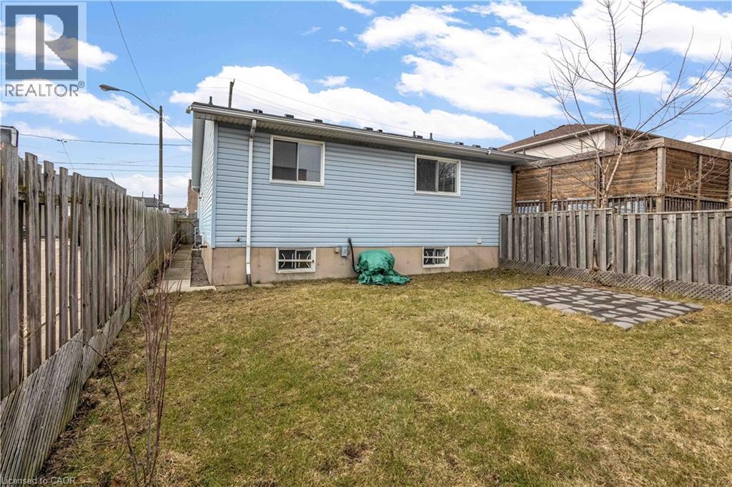 8 Brantdale Avenue, Hamilton, Ontario  L9C 1B7 - Photo 26 - 40838019