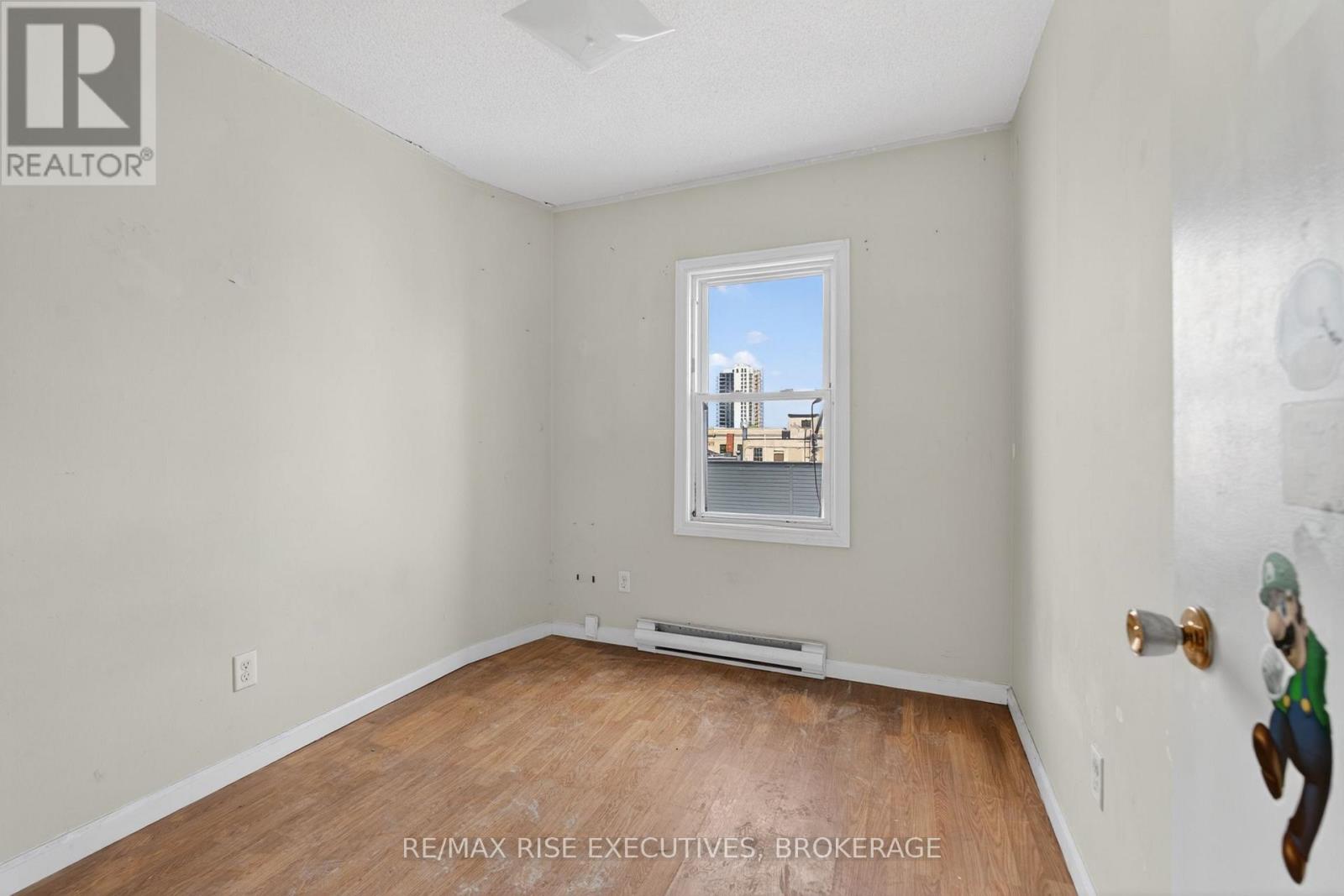 15 Montreal Street, Kingston, Ontario  K7L 3G7 - Photo 6 - X13421888