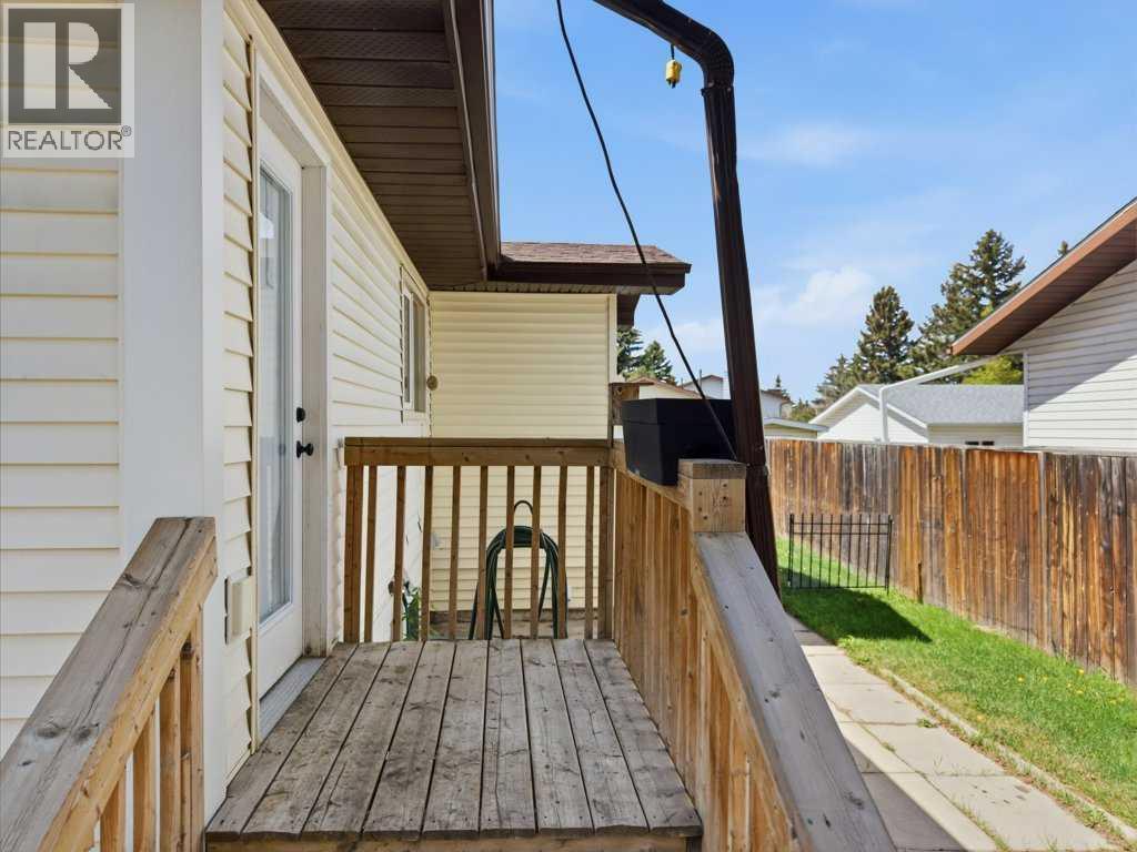 124 Martin Close, Red Deer, Alberta  T4R 1R8 - Photo 33 - A2288694