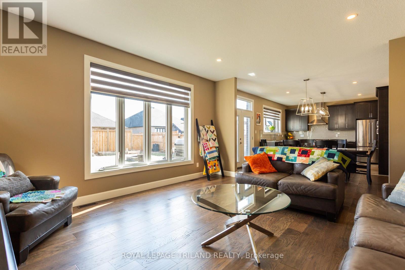 253 Boardwalk Way, Thames Centre, Ontario  N0L 1G2 - Photo 13 - X13421854