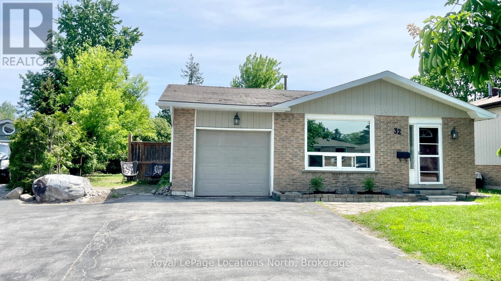 32 COURTICE CRESCENT, Collingwood, Ontario