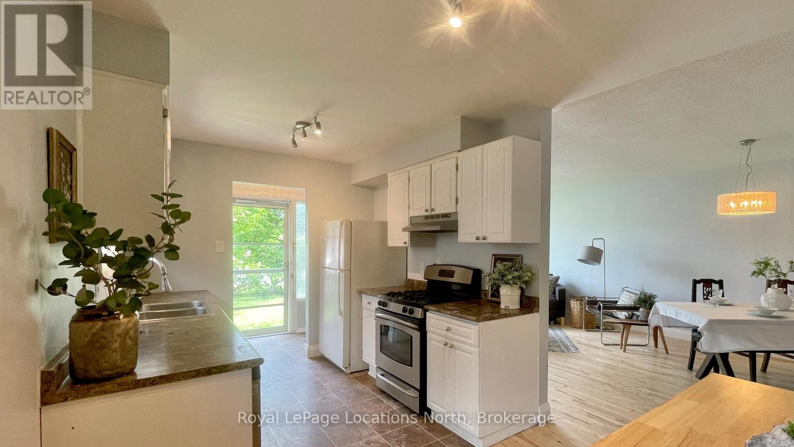 32 Courtice Crescent, Collingwood, Ontario  L9Y 4G1 - Photo 5 - S12958168