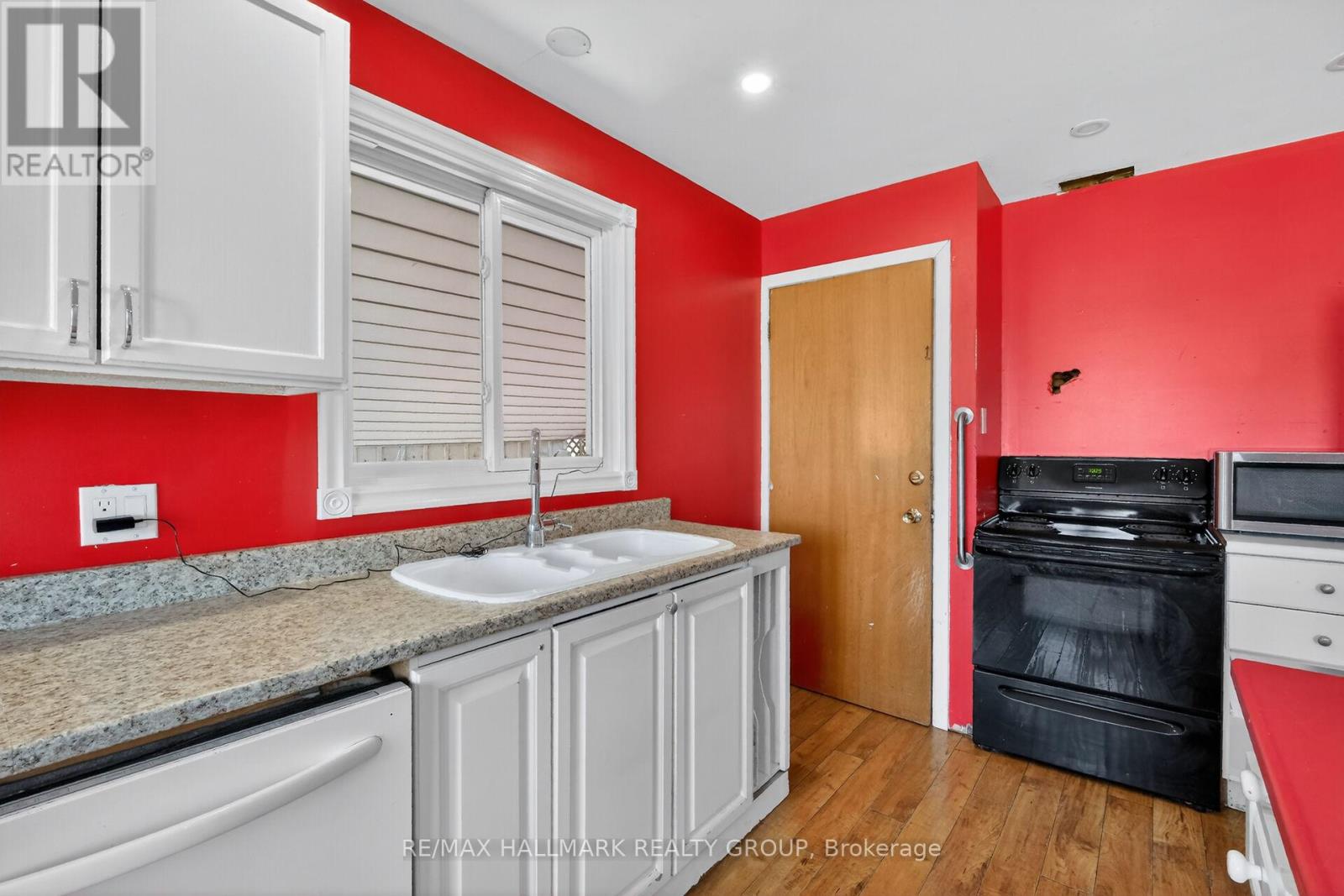 1412 Maxime Street, Ottawa, Ontario  K1B 3L1 - Photo 11 - X13421652