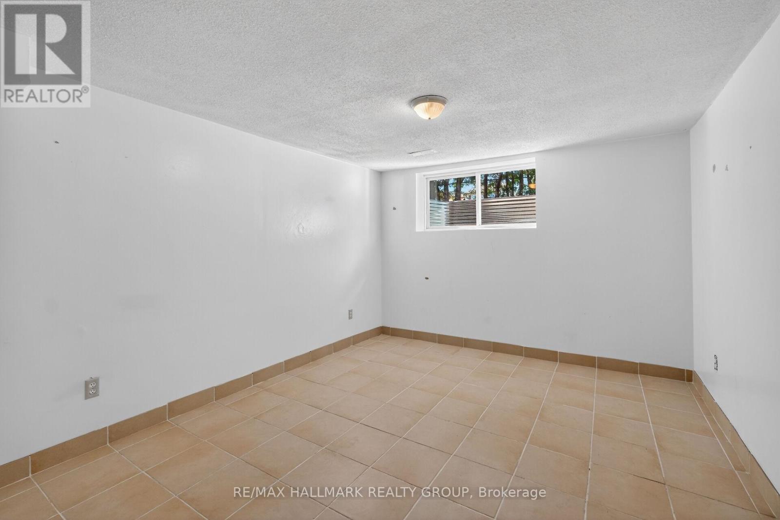 1412 Maxime Street, Ottawa, Ontario  K1B 3L1 - Photo 39 - X13421652