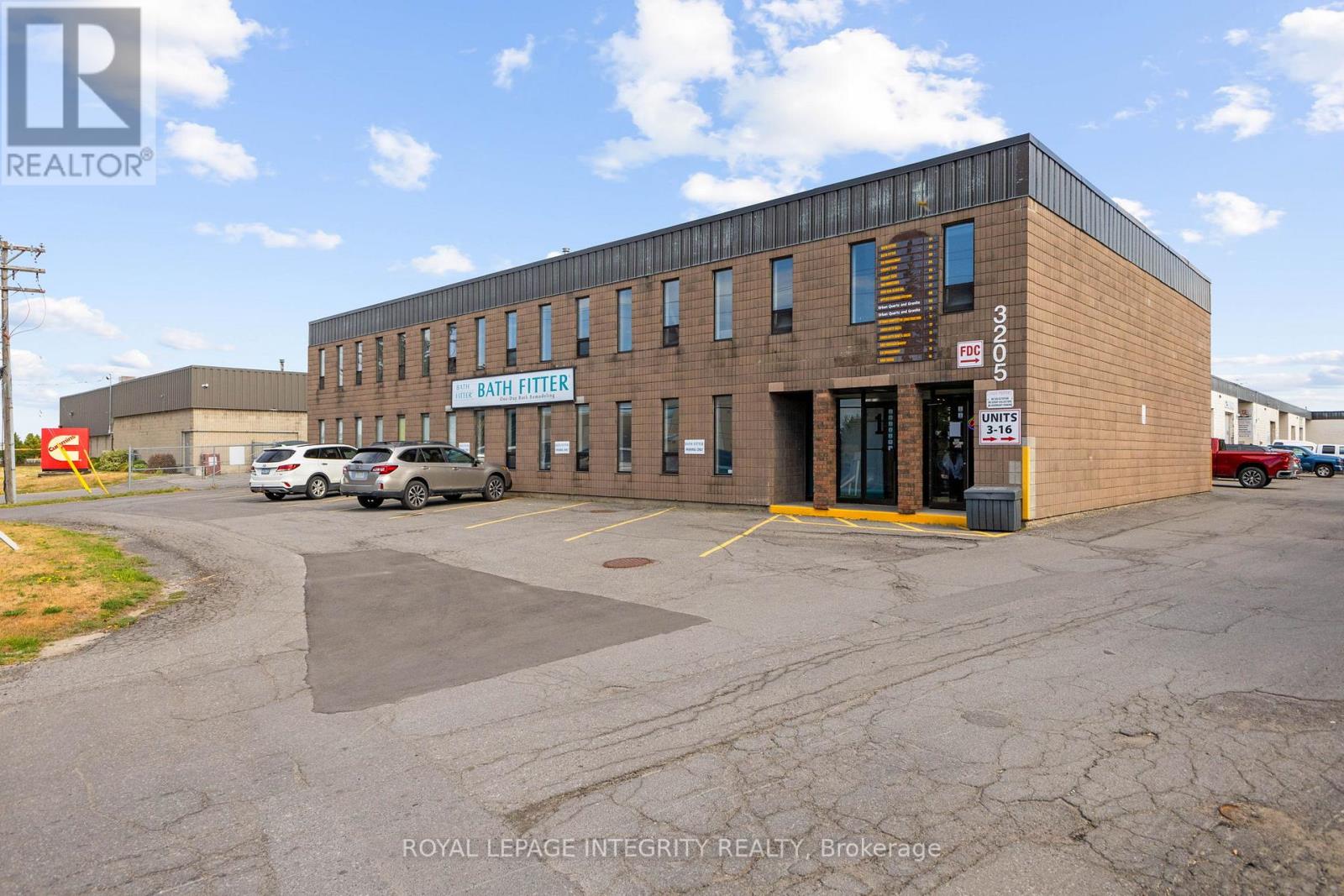 9&10 - 3205 SWANSEA CRESCENT, Ottawa, Ontario