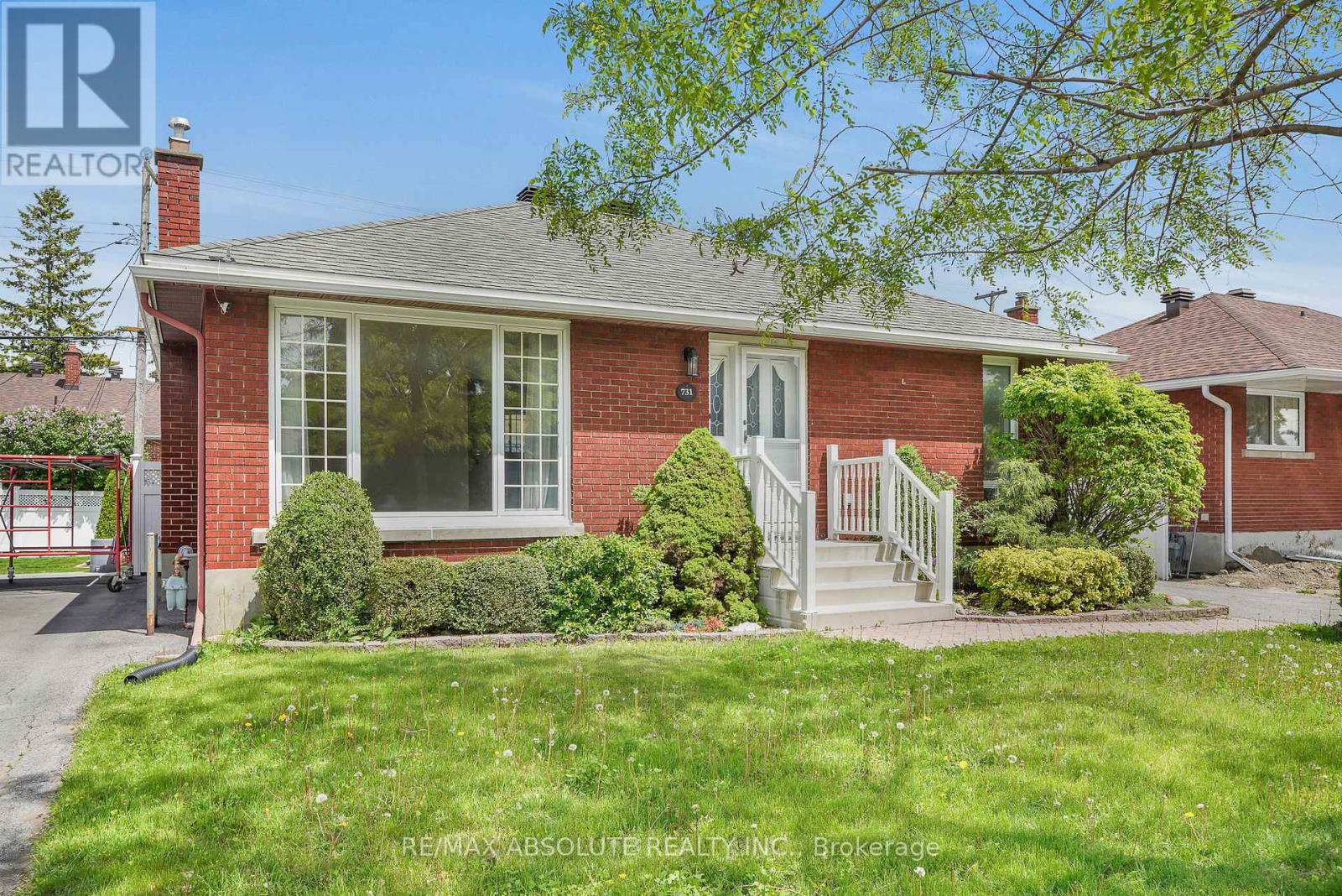 731 BORTHWICK AVENUE, Ottawa, Ontario