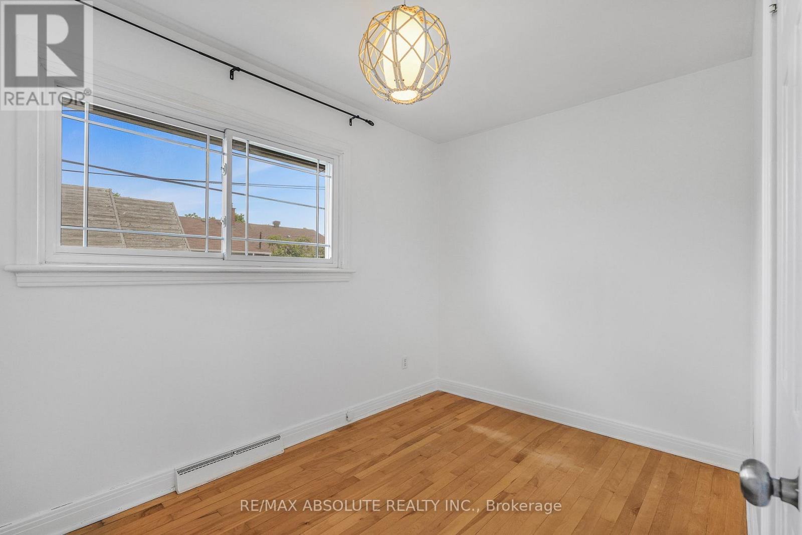 731 Borthwick Avenue, Ottawa, Ontario K1K 2M3 - Photo 13 - X13421920