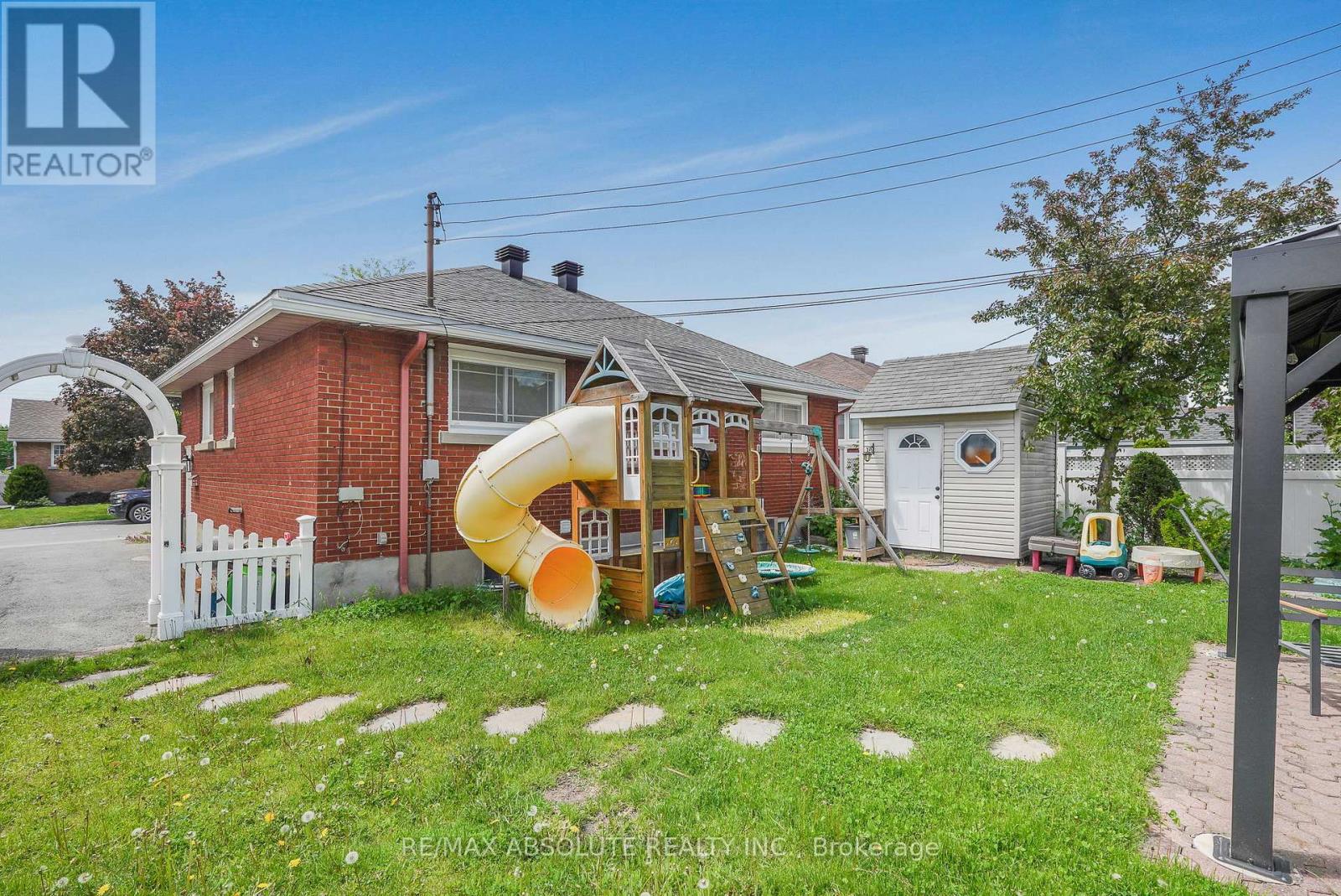 731 Borthwick Avenue, Ottawa, Ontario K1K 2M3 - Photo 24 - X13421920