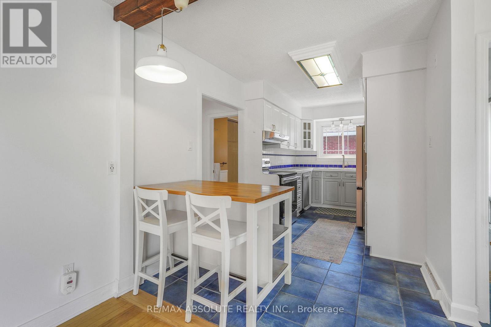 731 Borthwick Avenue, Ottawa, Ontario K1K 2M3 - Photo 7 - X13421920
