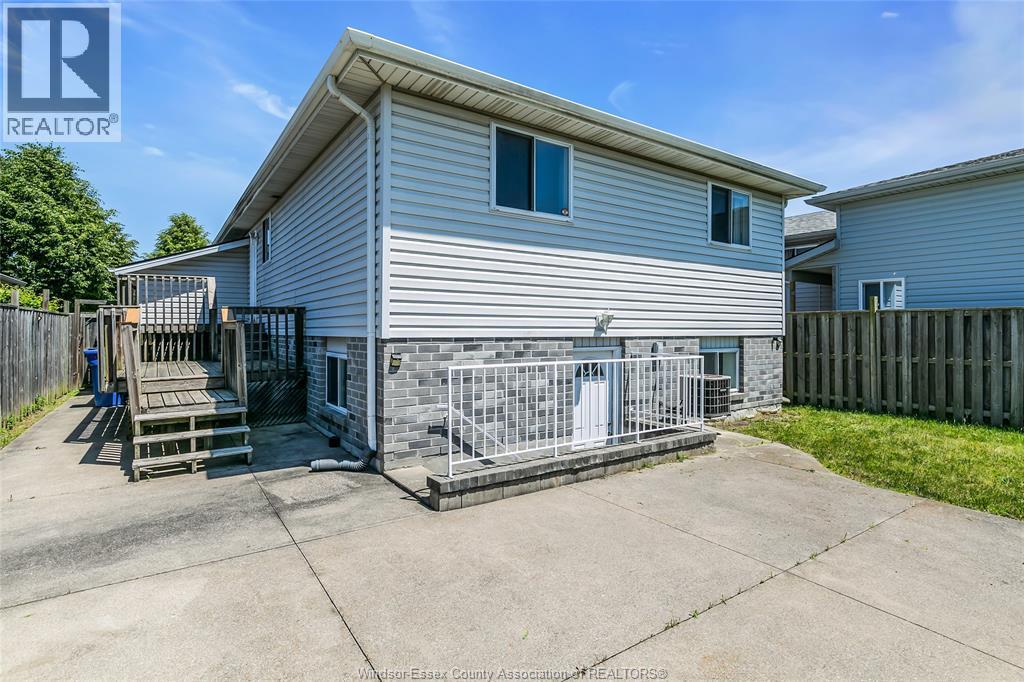 2163 Everts, Windsor, Ontario  N9B 3X6 - Photo 28 - 26013214