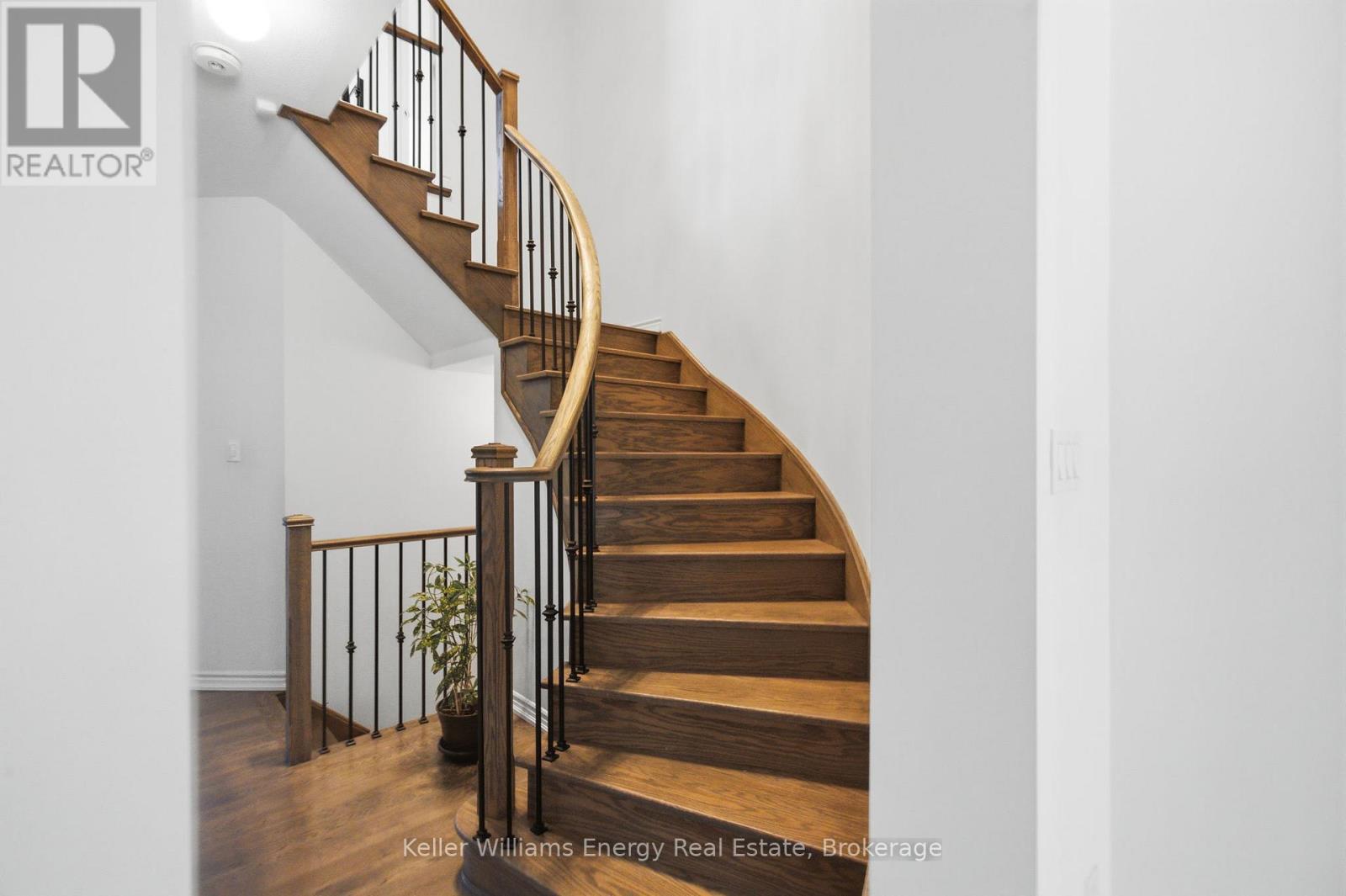 223 Lyle Drive, Clarington, Ontario  L1C 0V6 - Photo 18 - E13421778