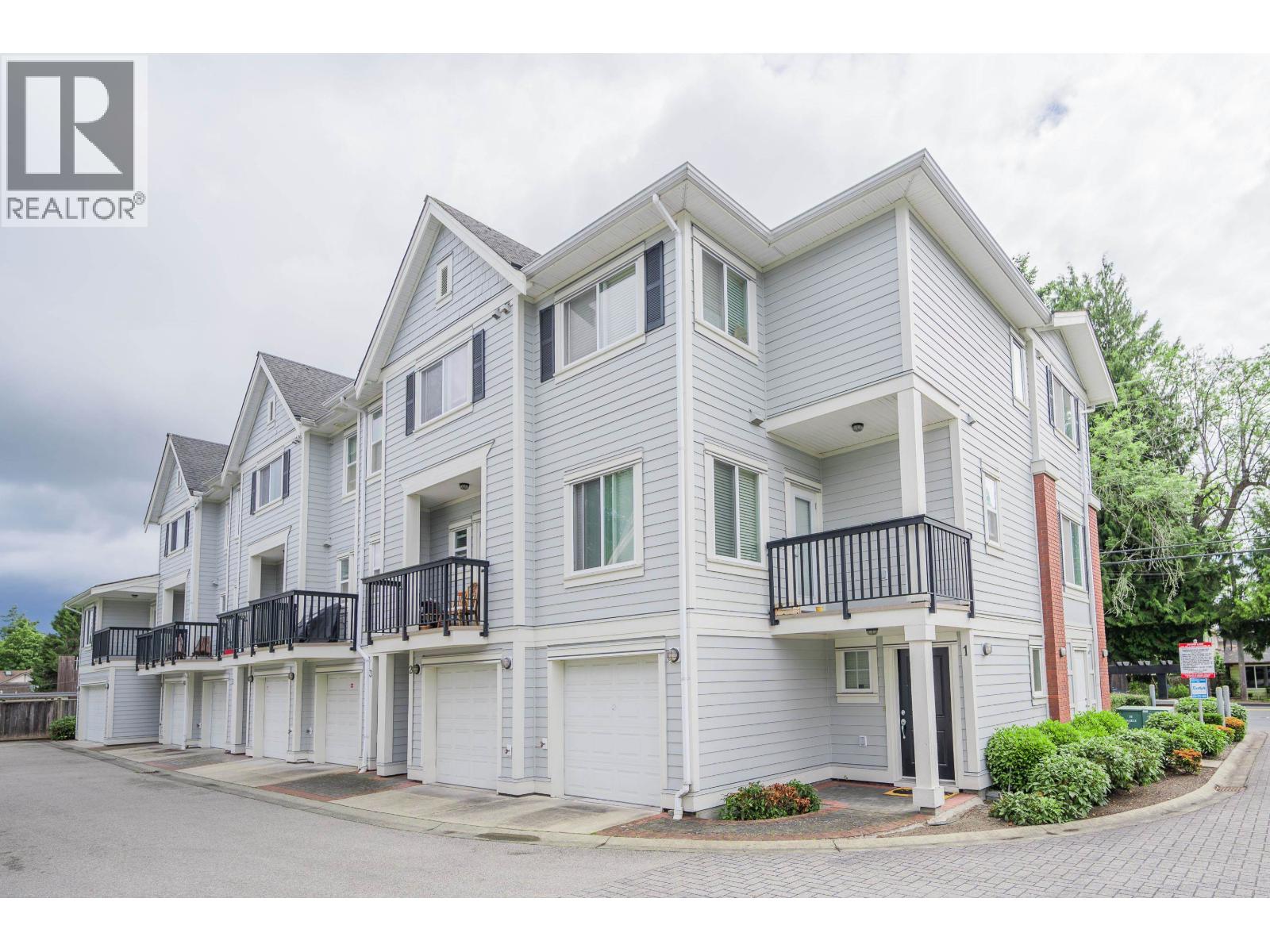 2 7231 No.2 Road, Richmond, British Columbia  V7C 3L7 - Photo 1 - R3133904