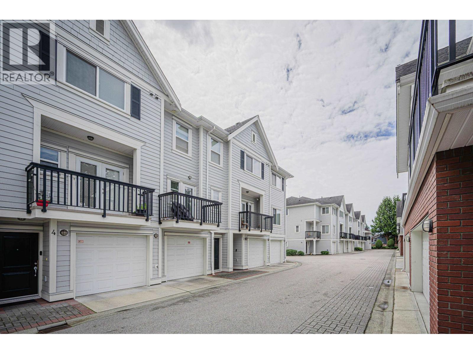 2 7231 No.2 Road, Richmond, British Columbia  V7C 3L7 - Photo 32 - R3133904