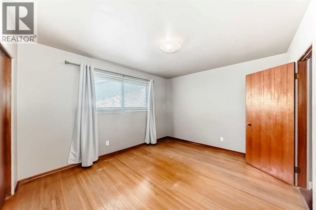 1228 Rosehill Drive NW, Calgary, Alberta  T2K 1M1 - Photo 12 - A2318980
