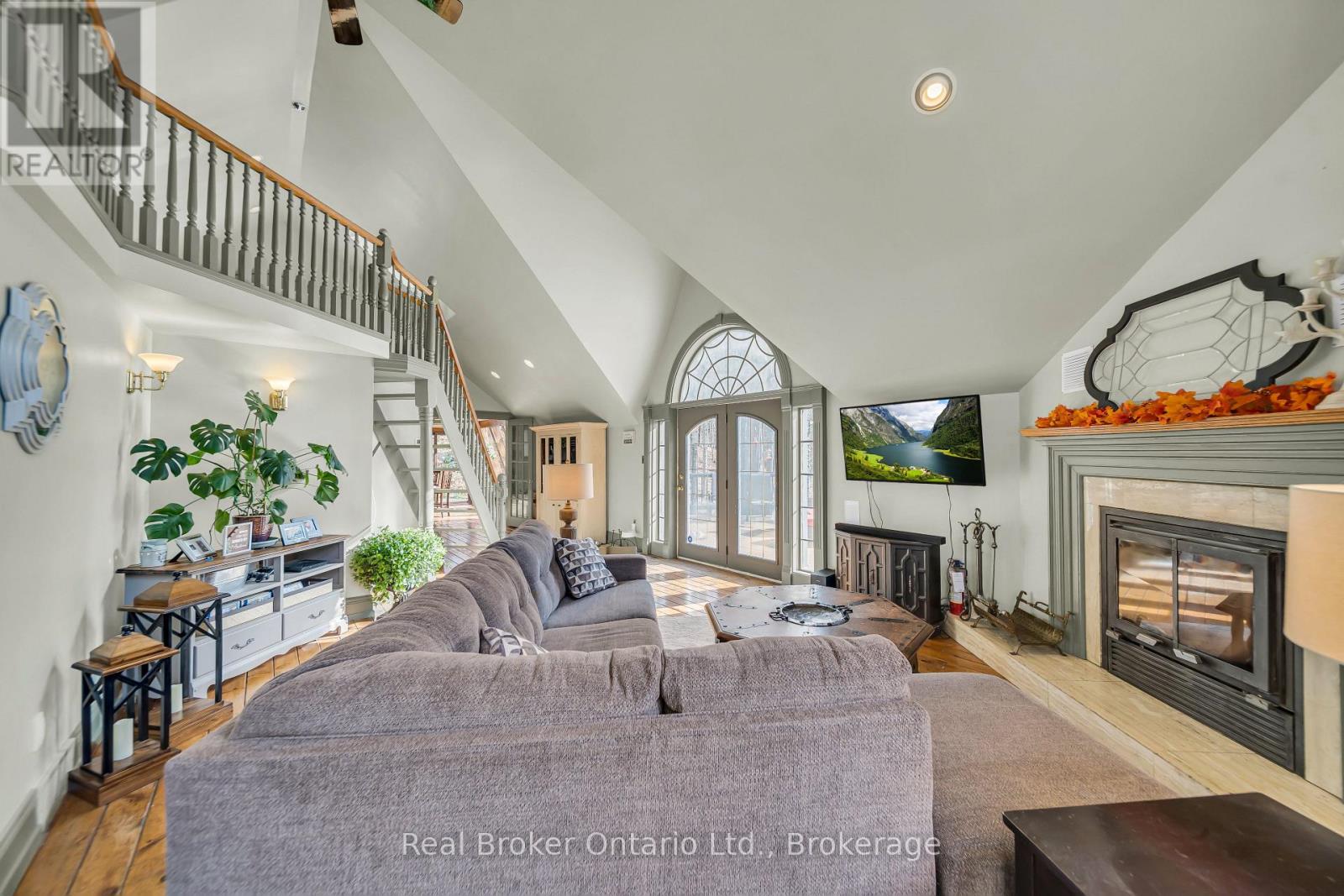 4766 Hyndman Drive, Southwest Middlesex, Ontario  N0L 1A0 - Photo 24 - X13421796