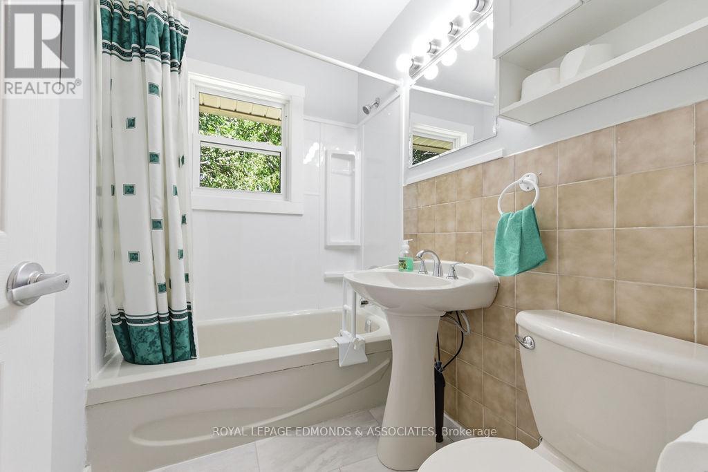 575 Elizabeth Street, Pembroke, Ontario  K8A 1W9 - Photo 32 - X13421858
