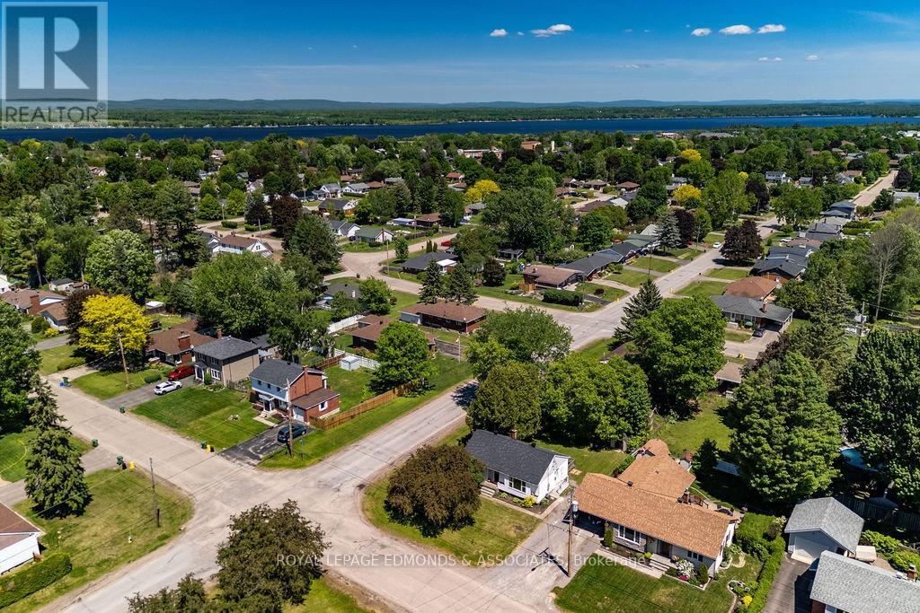 575 Elizabeth Street, Pembroke, Ontario  K8A 1W9 - Photo 44 - X13421858