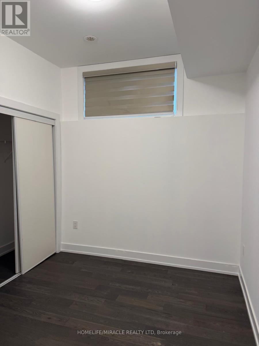 L122 - 9570 Islington Avenue, Vaughan, Ontario  L4H 5E8 - Photo 8 - N13421850