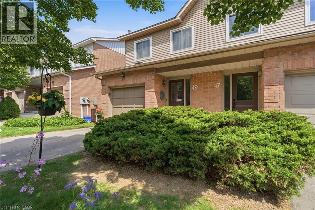 26 Moss Boulevard Unit# 49, Dundas, Ontario  L9H 6W8 - Photo 2 - 40838096