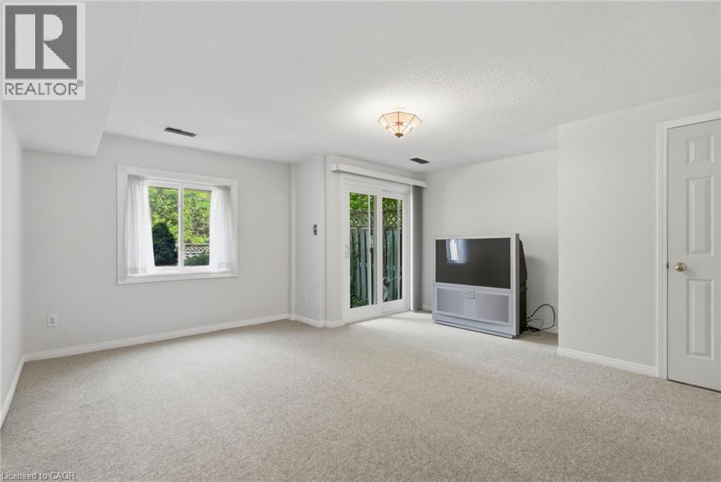 26 Moss Boulevard Unit# 49, Dundas, Ontario  L9H 6W8 - Photo 20 - 40838096