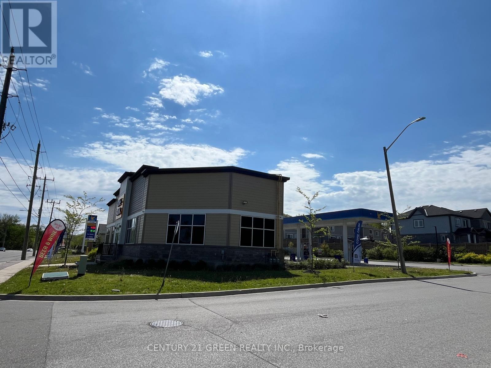 170 Burton Avenue, Barrie (Allandale), Ontario  L4N 2S1 - Photo 4 - S13421726