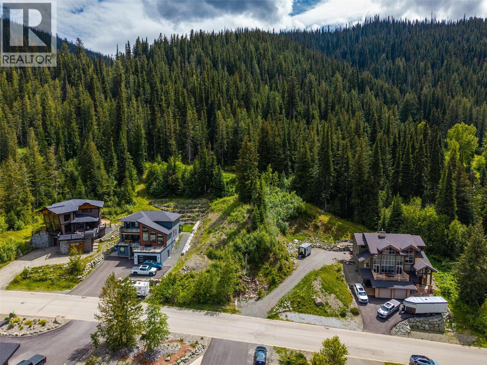 2549 Mountain View Drive, Sun Peaks, British Columbia  V0E 5N0 - Photo 2 - 10376004