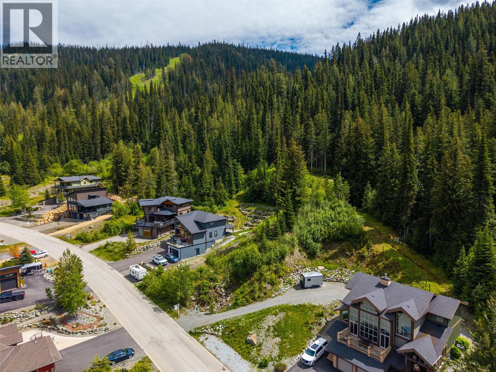2549 Mountain View Drive, Sun Peaks, British Columbia  V0E 5N0 - Photo 4 - 10376004