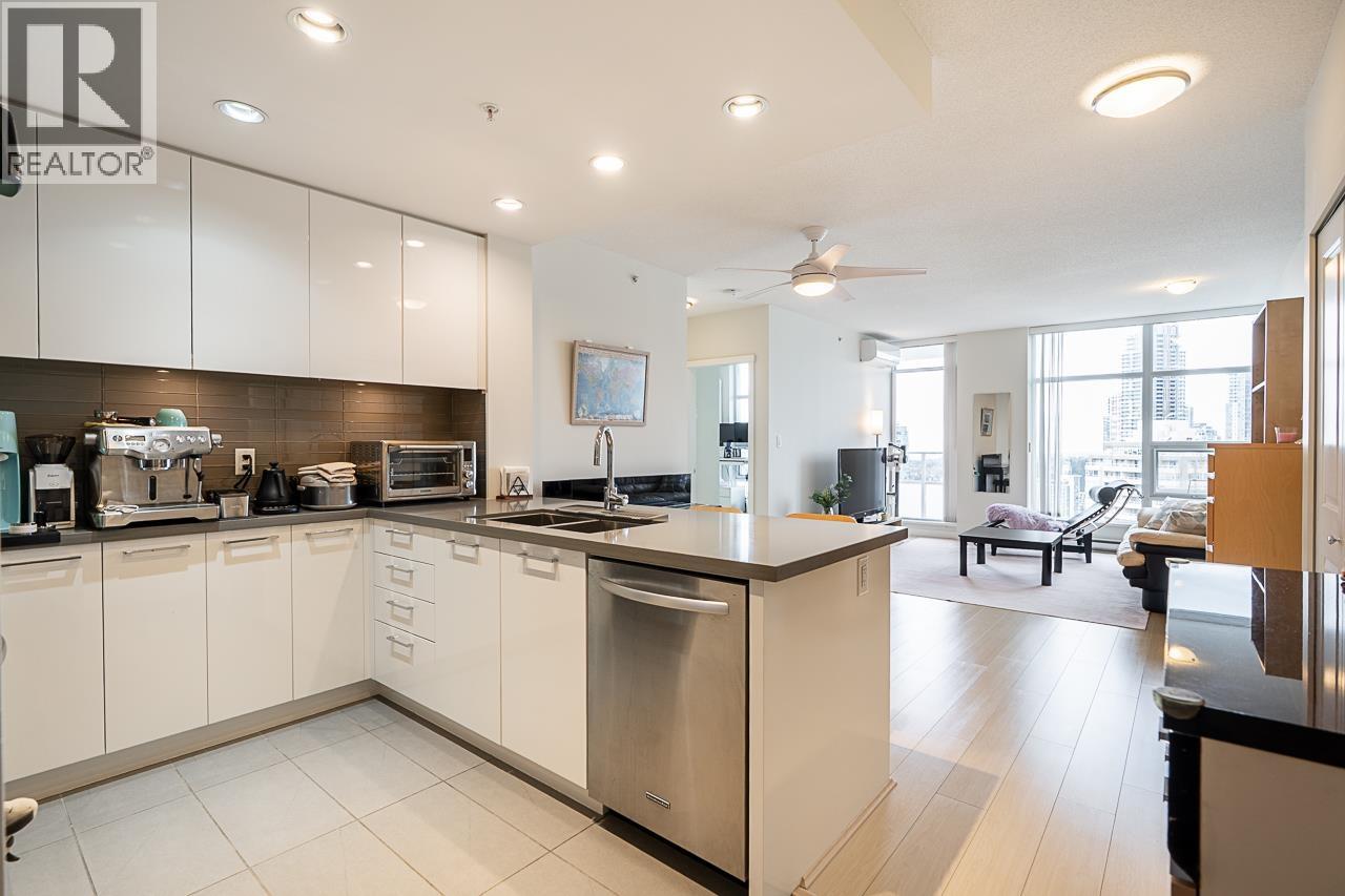 3108 4880 Bennett Street, Burnaby, British Columbia  V5H 0C1 - Photo 5 - R3095555