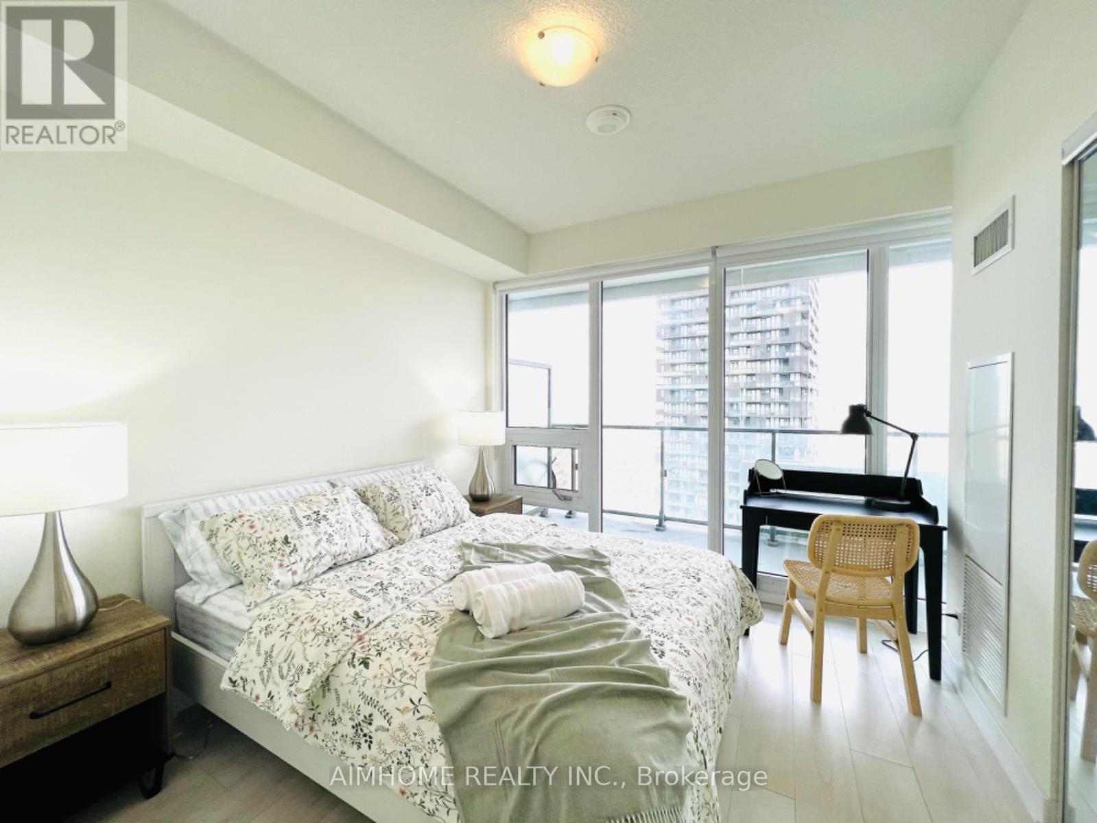 5202 - 2221 Yonge Street, Toronto, Ontario N4S 2B4 - Photo 9 - C13233150