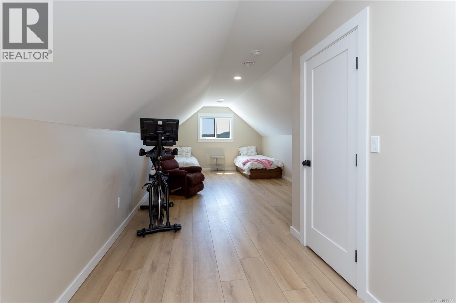 4650 Goldstream Heights Dr, Shawnigan Lake, British Columbia V0R 2W3 - Photo 36 - 1039662