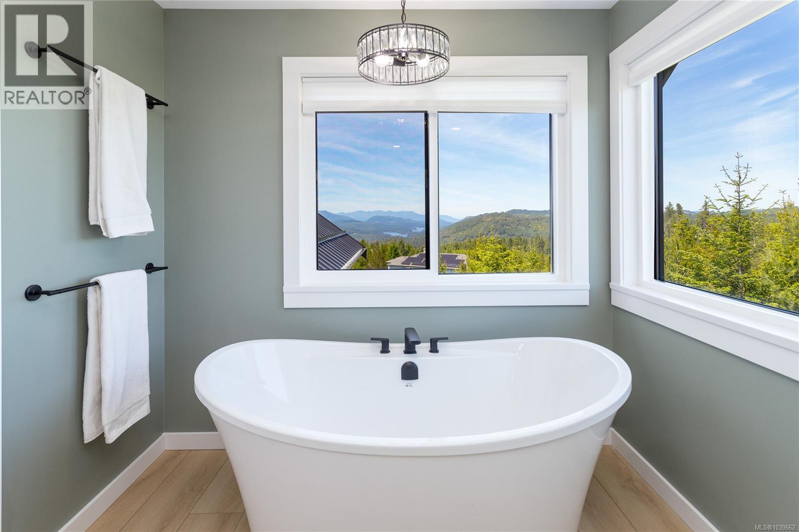 4650 Goldstream Heights Dr, Shawnigan Lake, British Columbia V0R 2W3 - Photo 32 - 1039662