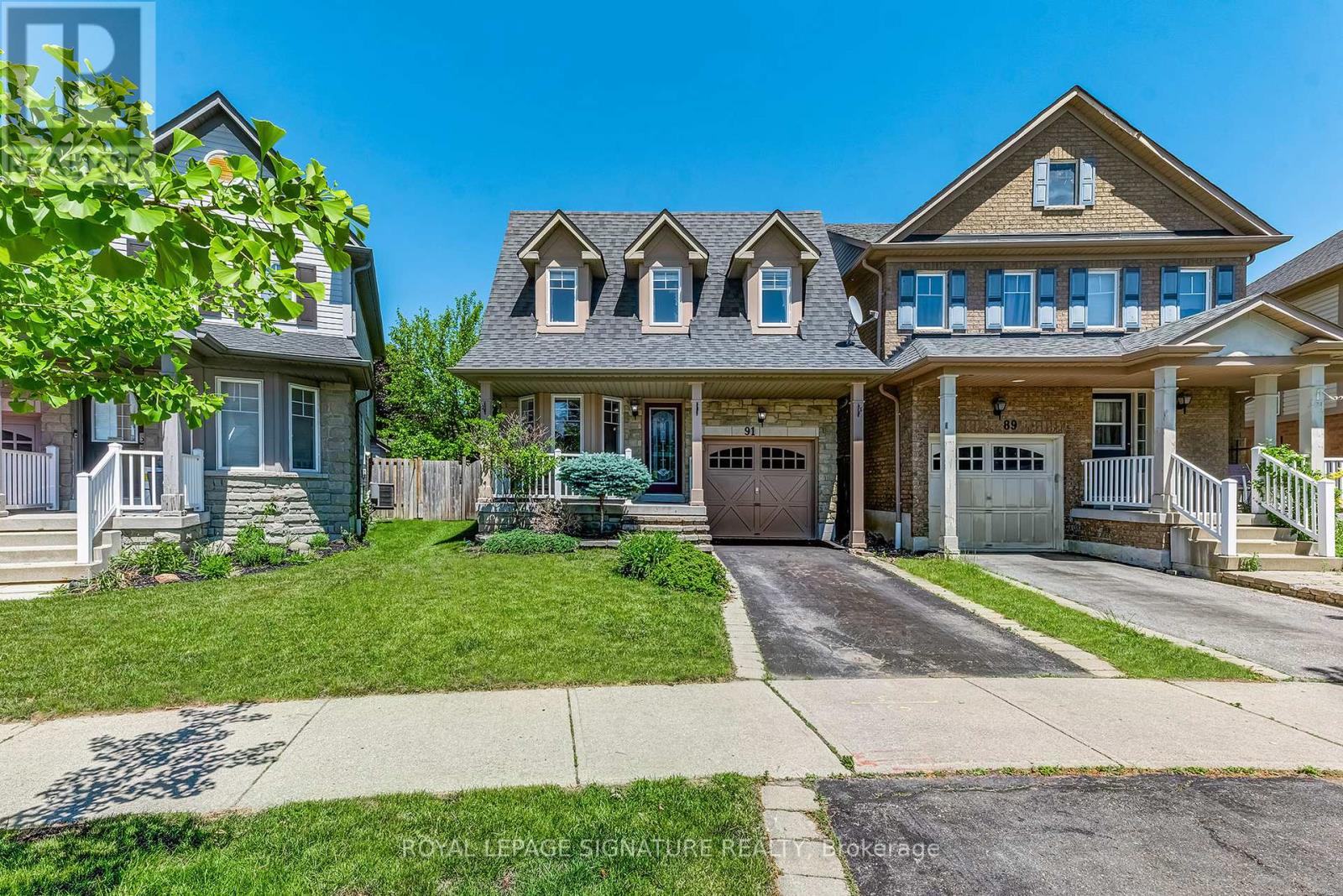 91 HARRONGATE PLACE, Whitby, Ontario