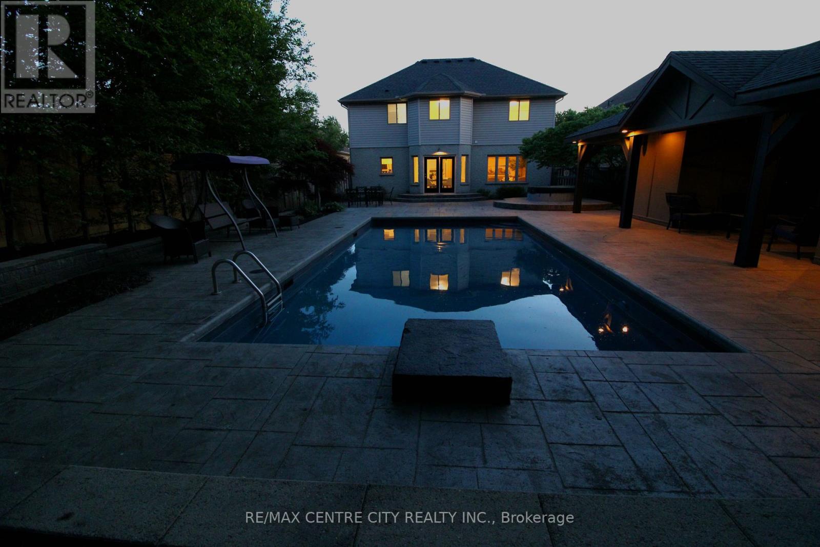 1027 Manchester Road, London North, Ontario  N6H 5J1 - Photo 42 - X13243594