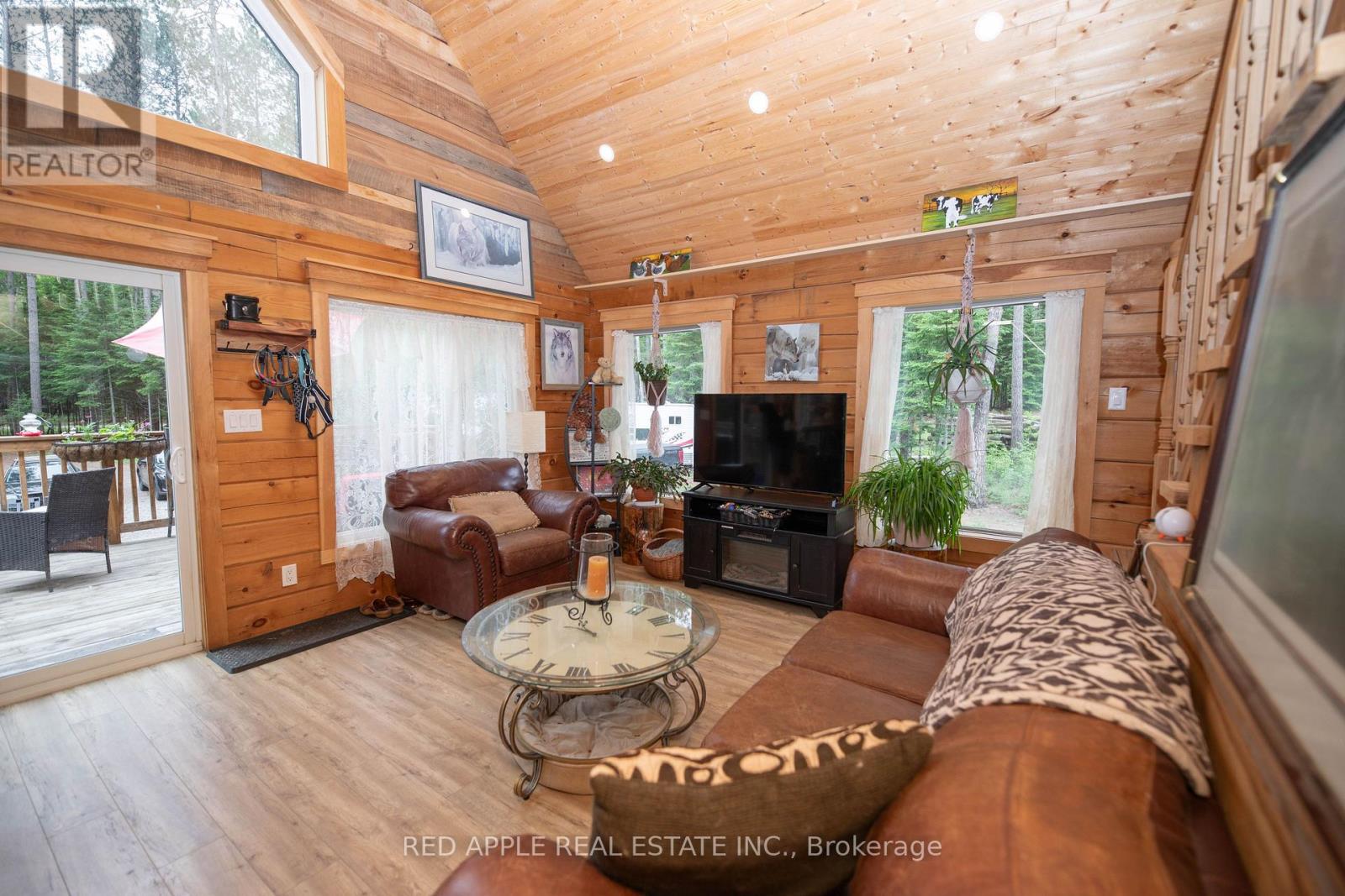 1392 Carroll Road, Dysart Et Al, Ontario  K0M 1S0 - Photo 5 - X13421612