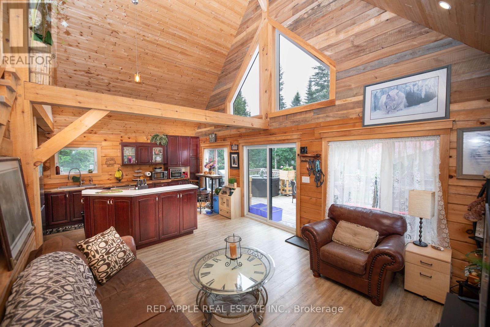 1392 Carroll Road, Dysart Et Al, Ontario  K0M 1S0 - Photo 6 - X13421612