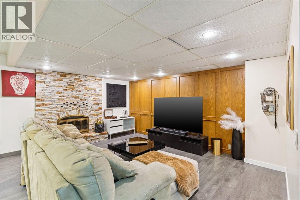 243 Silvergrove Place Nw, Calgary, Alberta  T3B 4T5 - Photo 35 - A2317552