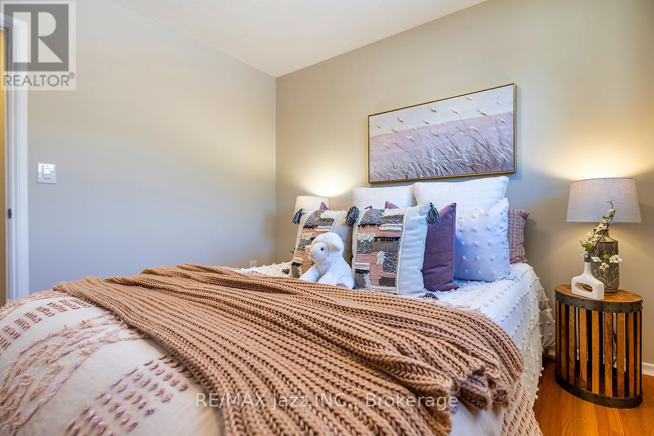 369 Waverly Street N, Oshawa, Ontario  L1J 5W2 - Photo 17 - E13422026
