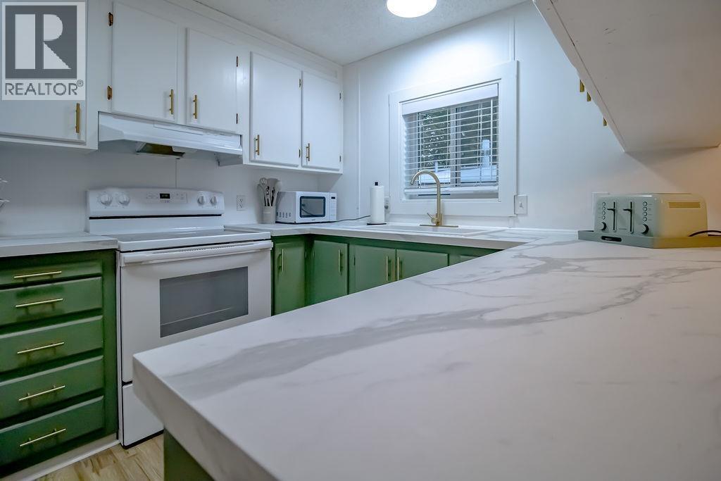 660 Fir Street, Fort St. James, British Columbia  V0J 1P0 - Photo 5 - R3134051