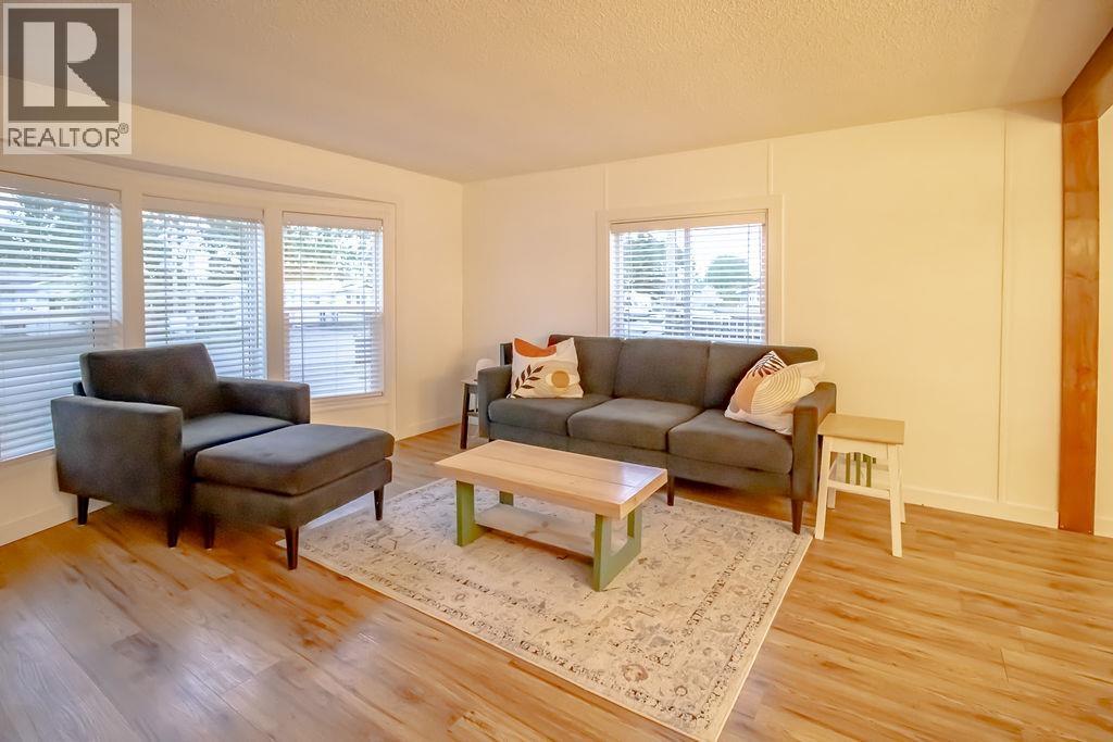 660 Fir Street, Fort St. James, British Columbia  V0J 1P0 - Photo 14 - R3134051