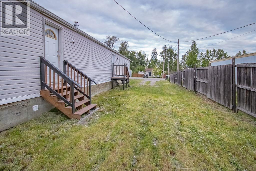 660 Fir Street, Fort St. James, British Columbia  V0J 1P0 - Photo 28 - R3134051