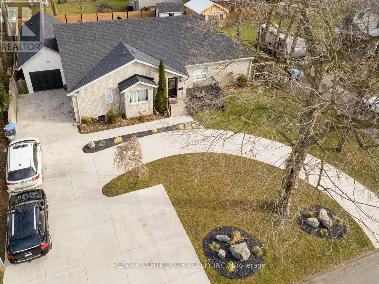 6 Prince Albert Street, Middlesex Centre, Ontario  N0L 1E0 - Photo 37 - X13421992