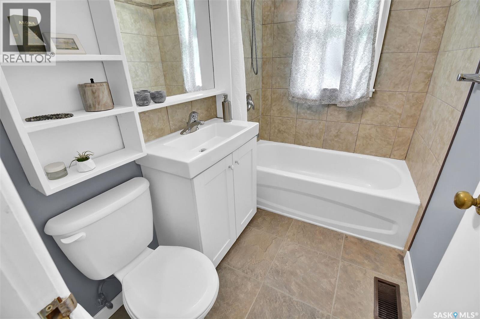 1401 Cumberland Avenue S, Saskatoon, Saskatchewan  S7H 2L9 - Photo 18 - SK038786
