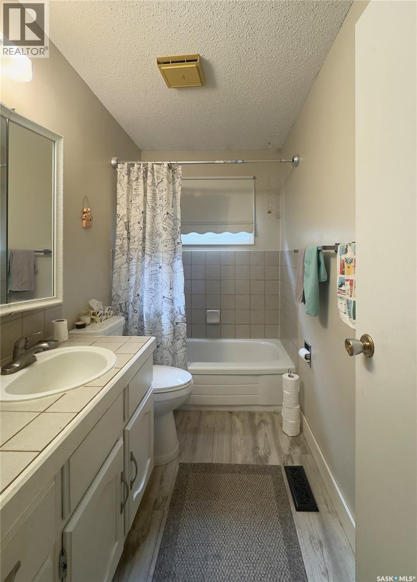 4010 1st Avenue E, Waldheim, Saskatchewan  S0K 4R0 - Photo 14 - SK038669