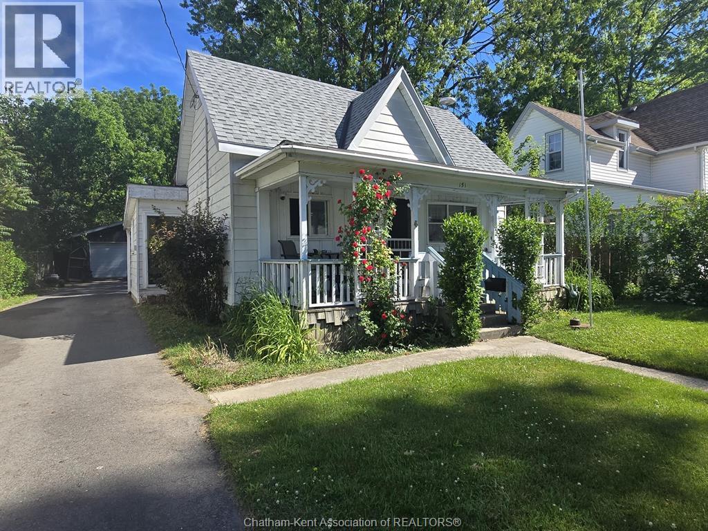 151 Wellington Street East, Chatham, Ontario  N7M 3P2 - Photo 2 - 26013462