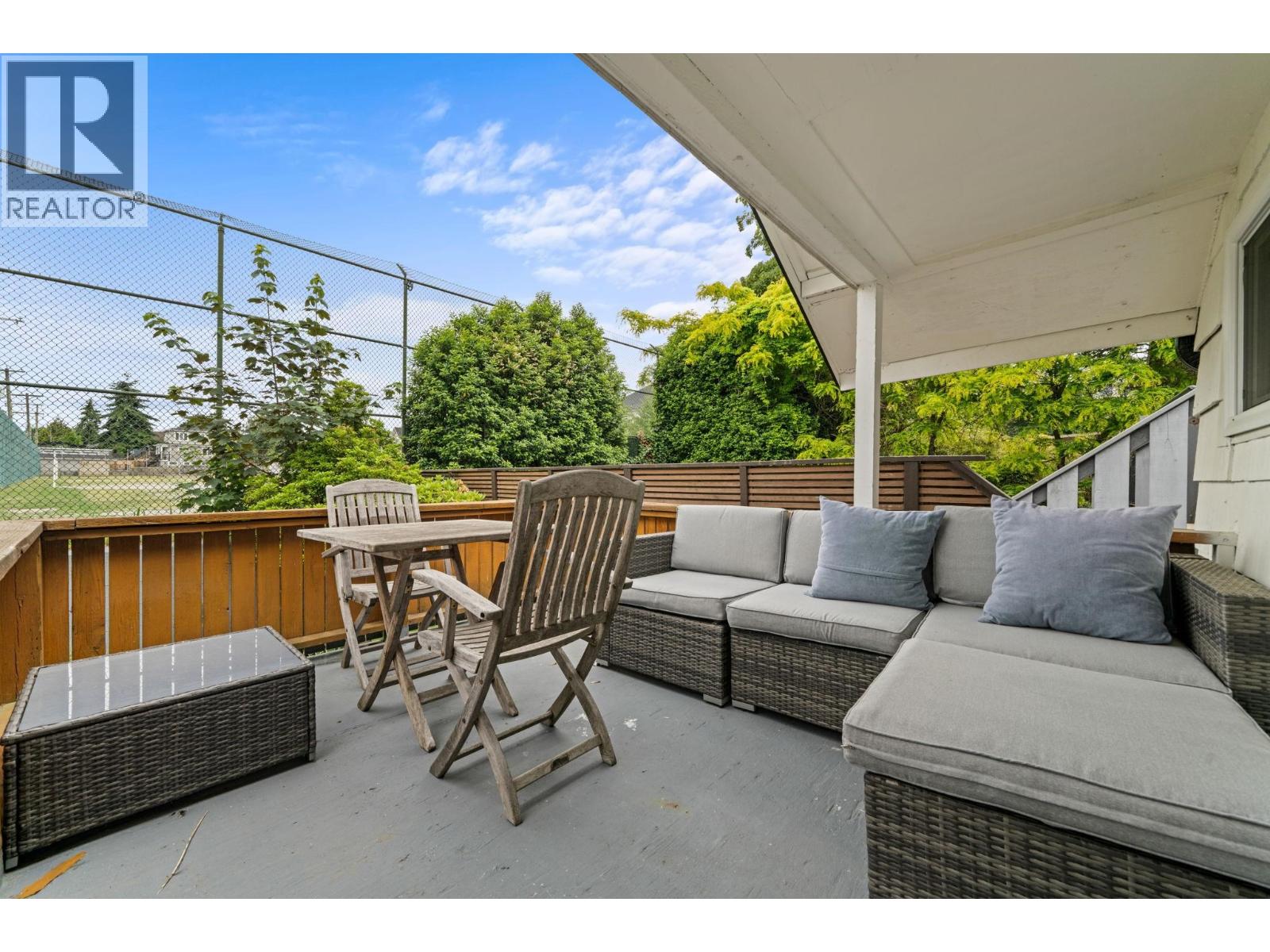 266 E 32nd Avenue, Vancouver, British Columbia  V5V 2Y3 - Photo 5 - R3133967
