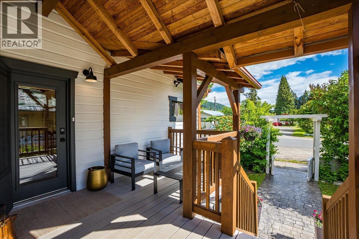 233 D Avenue, Kaslo, British Columbia  V0G 1M0 - Photo 35 - 10390154