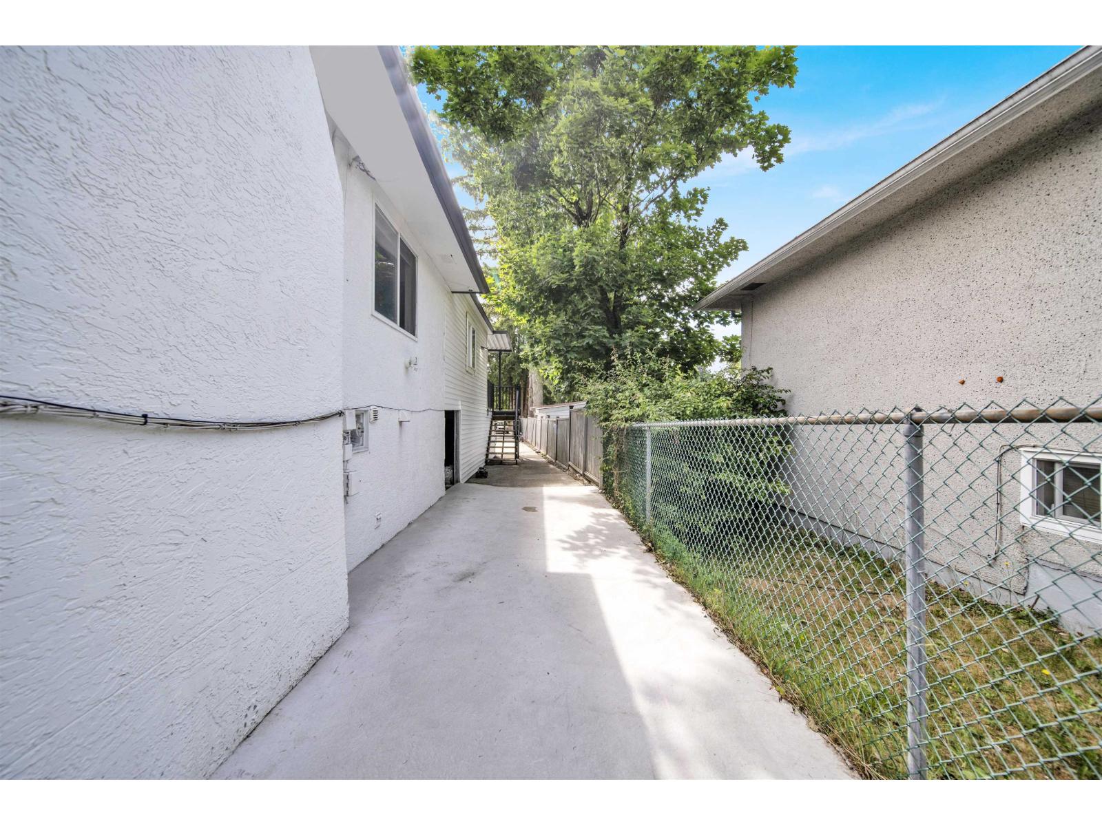 Listing image 28
