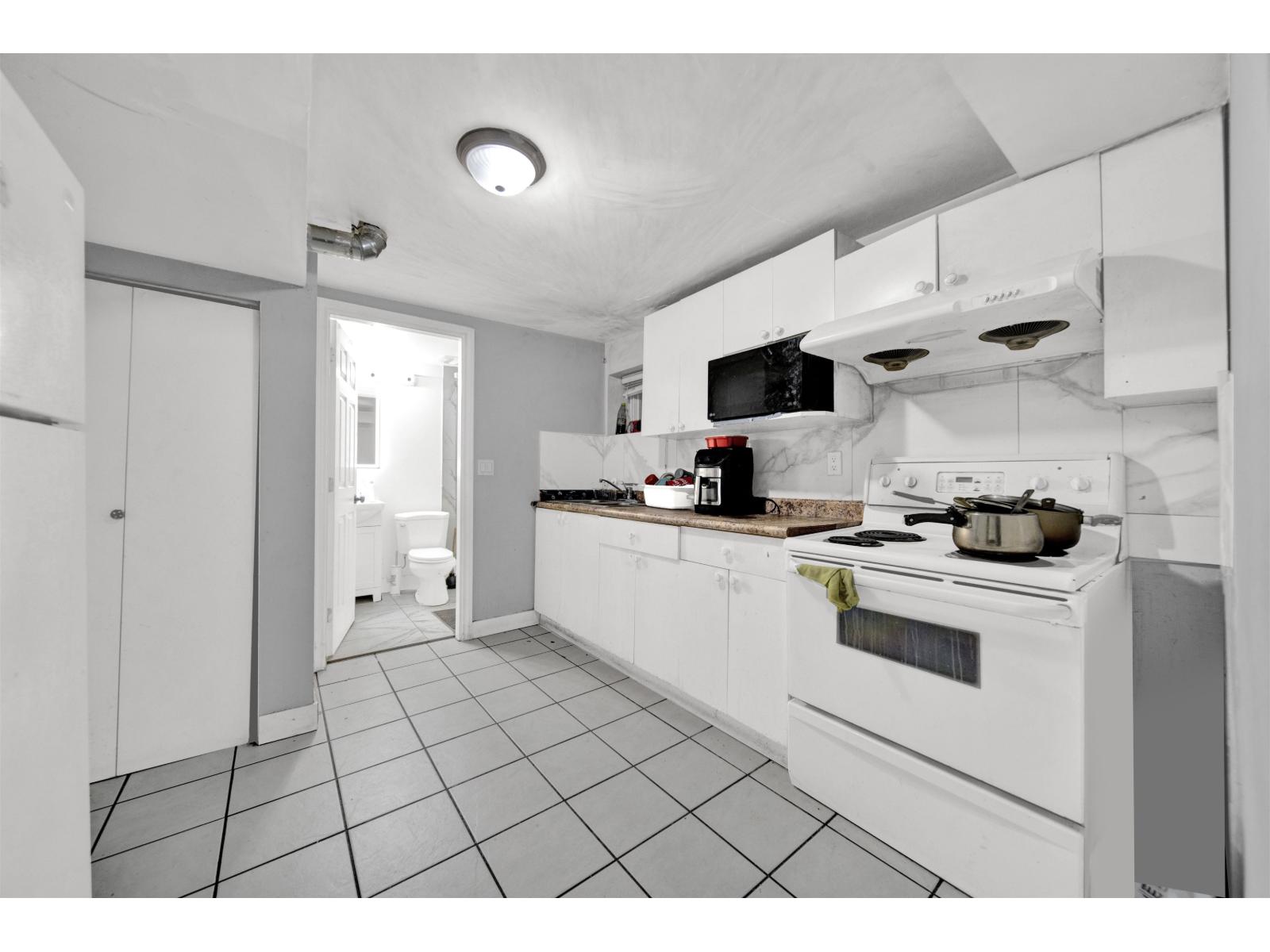 Listing image 25