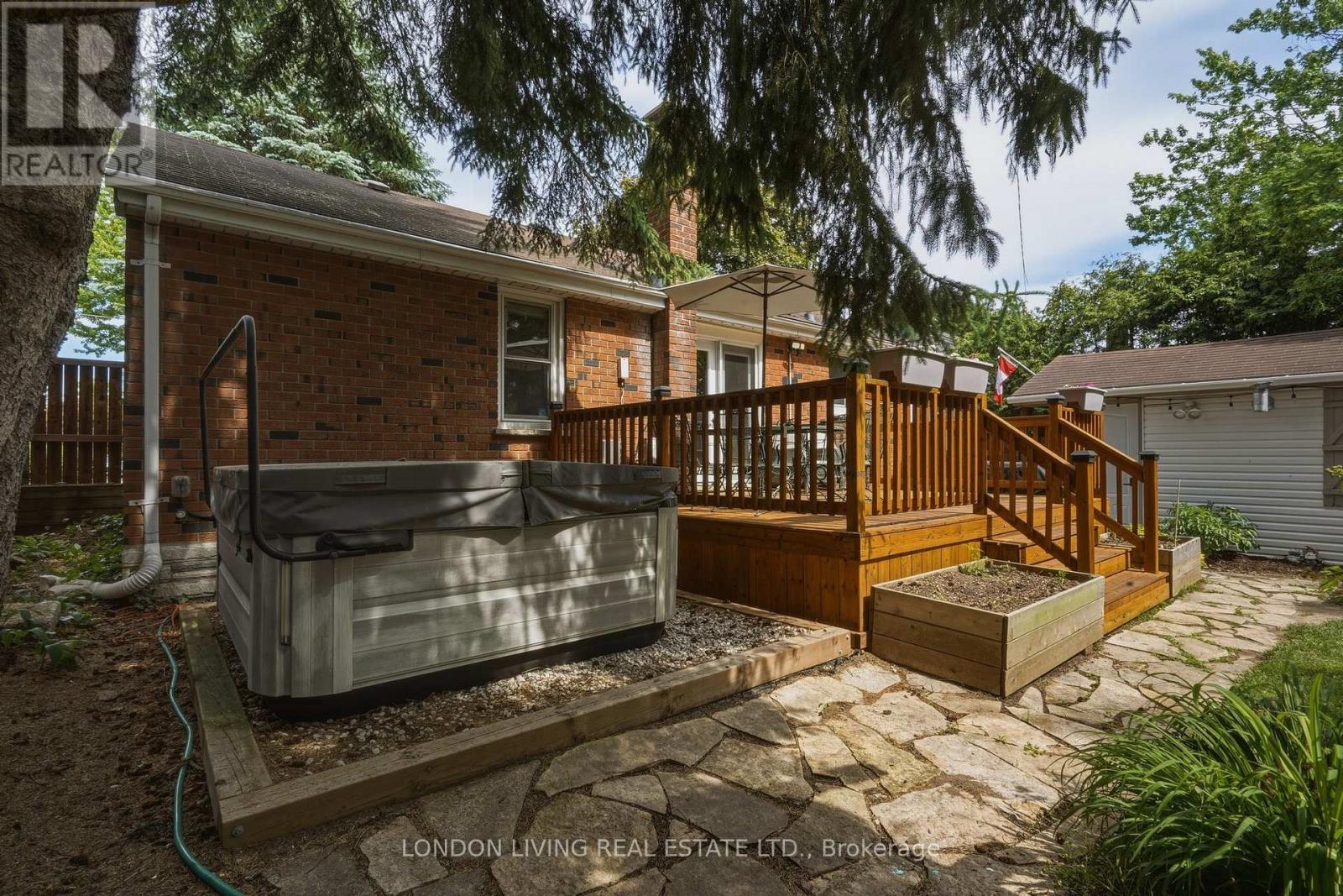 183 Clifford Street, London East, Ontario  N5Y 1Z7 - Photo 37 - X13419672