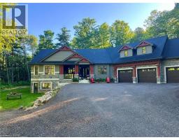13 TIMBERRUN Court, Hamilton, Ontario